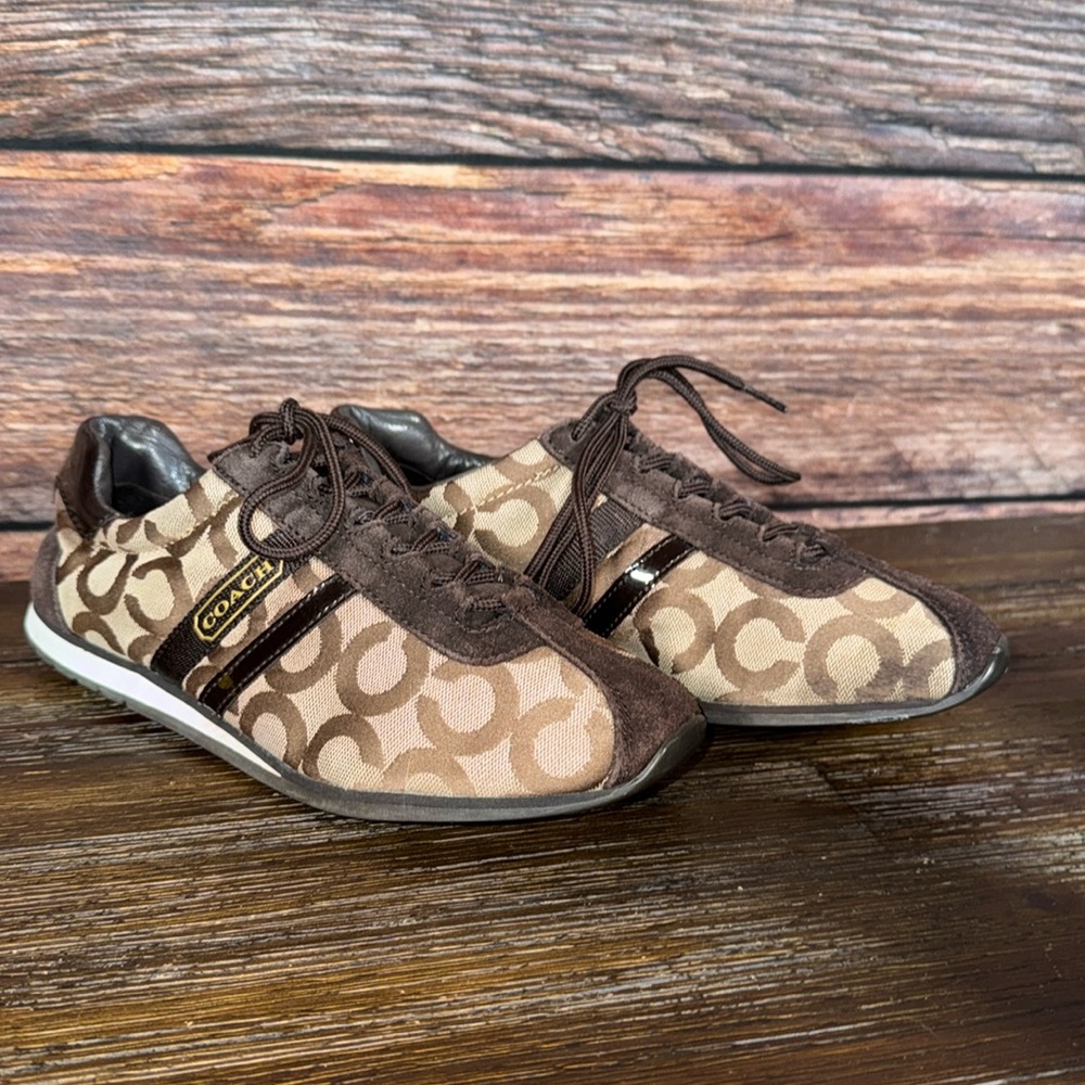 Coach Kathleen Signature Sneakers sz8